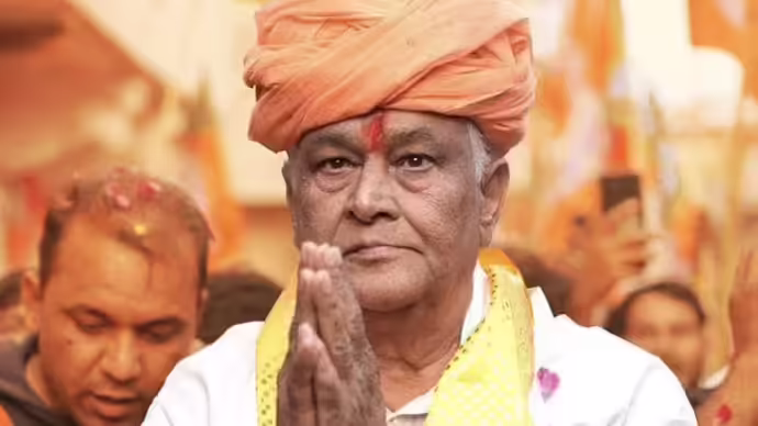 दौसा में लग्न टीका समारोह में नजर आया खास नज़ारा, वीडियो में देंखे कृषि मंत्री किरोड़ी लाल मीणा ने किया डांस