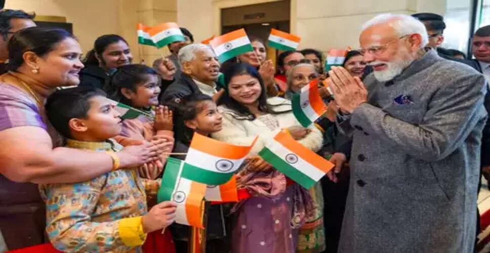 जॉर्डन की राजधानी अम्मान पहुंचे पीएम मोदी का भव्य स्वागत, भारतीयों ने बताया- 'गौरव का पल'