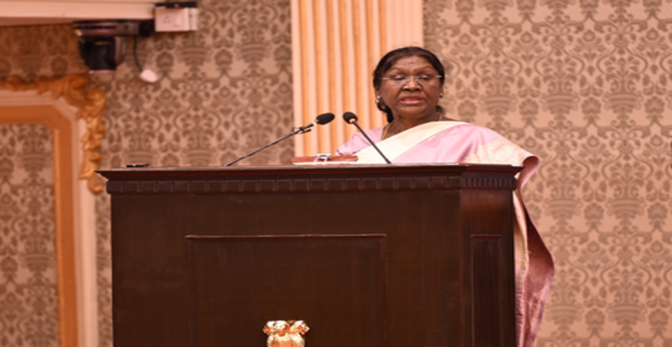 राष्ट्रपति द्रौपदी मुर्मु ने 'जीवन बचाओ और स्वस्थ भारत' अभियान का उद्घाटन किया, स्वास्थ्य को सामूहिक जिम्मेदारी बताया