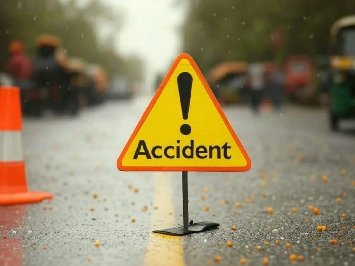 भारतमाला एक्सप्रेसवे पर भीषण सड़क हादसा, तेज रफ्तार स्कॉर्पियो कई बार पलटी