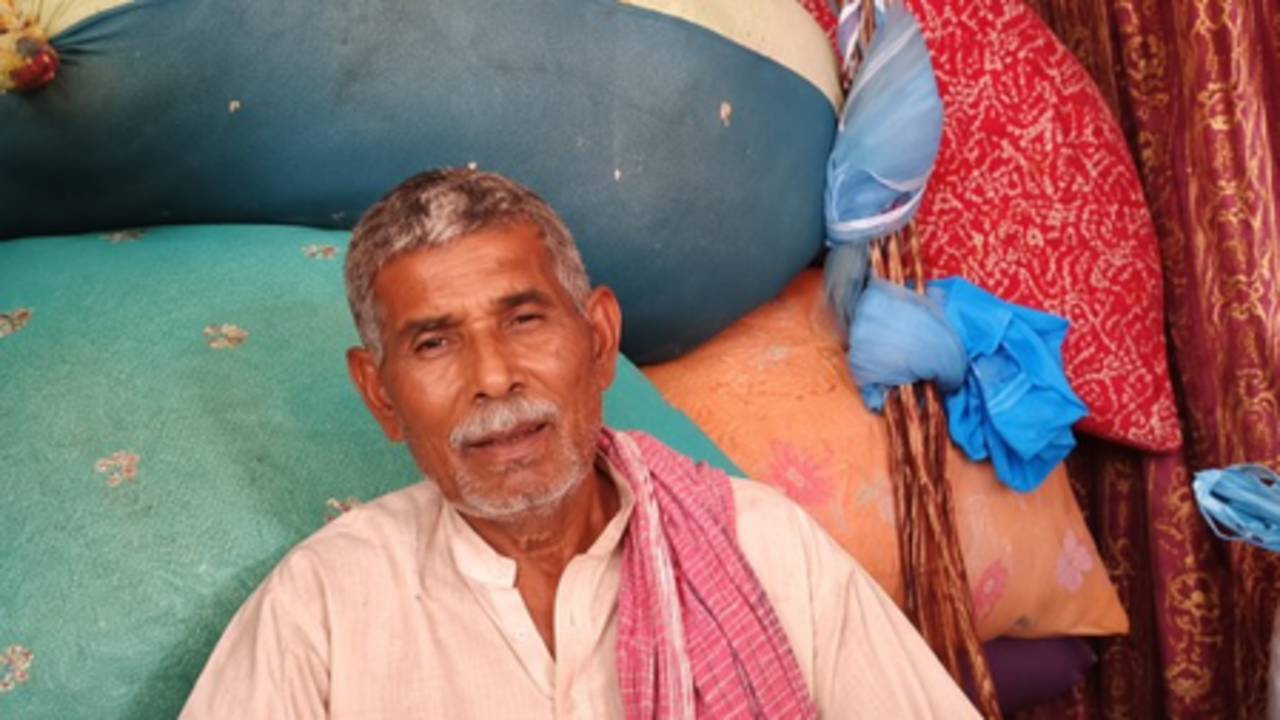 ओमान तट पर हमले में देवरिया के शिवानंद की मौत, परिजनों ने मांगी आर्थिक सहायता और नौकरी