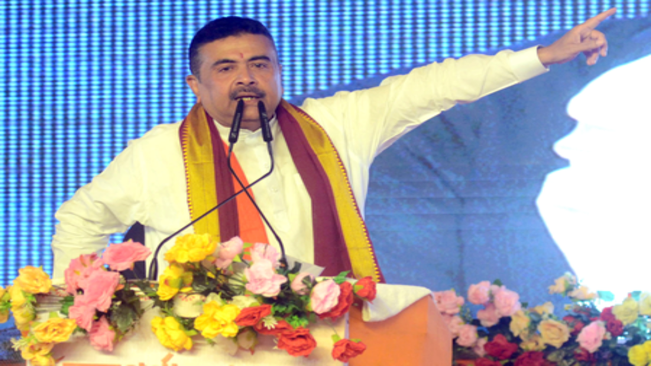 बंगाल: मुख्यमंत्री ने जादवपुर विश्वविद्यालय में ‘राष्ट्र-विरोधी’ गतिविधियों को समाप्त करने का संकल्प लिया