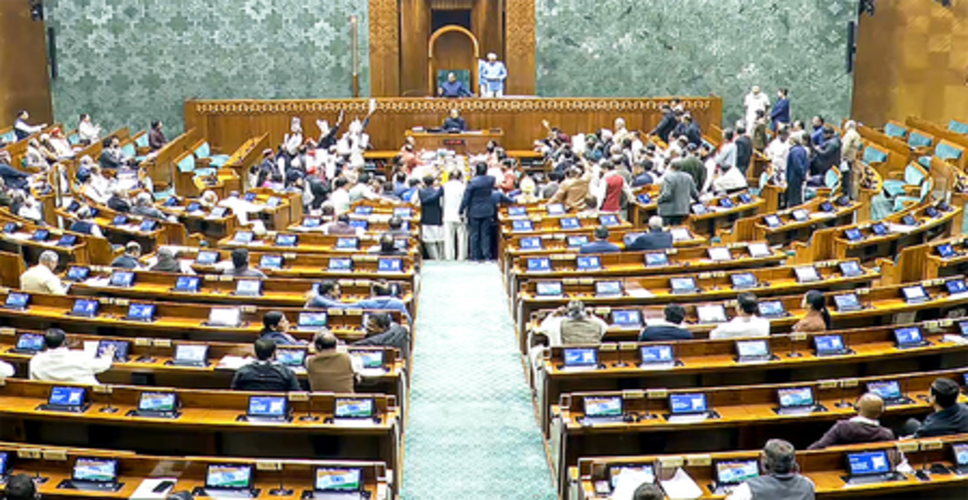 संसद में विपक्ष का व्यवहार पूरी तरह गलत, स्पीकर की तरफ कागज फेंकना असंसदीय: एनडीए