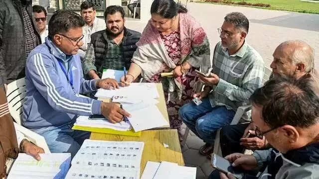 Rajasthan Election Update: BLOs की बढ़ती मौतों के बीच चुनाव आयोग ने SIR को लेकर उठाया बड़ा कदम, सुरक्षा और निगरानी सख्त