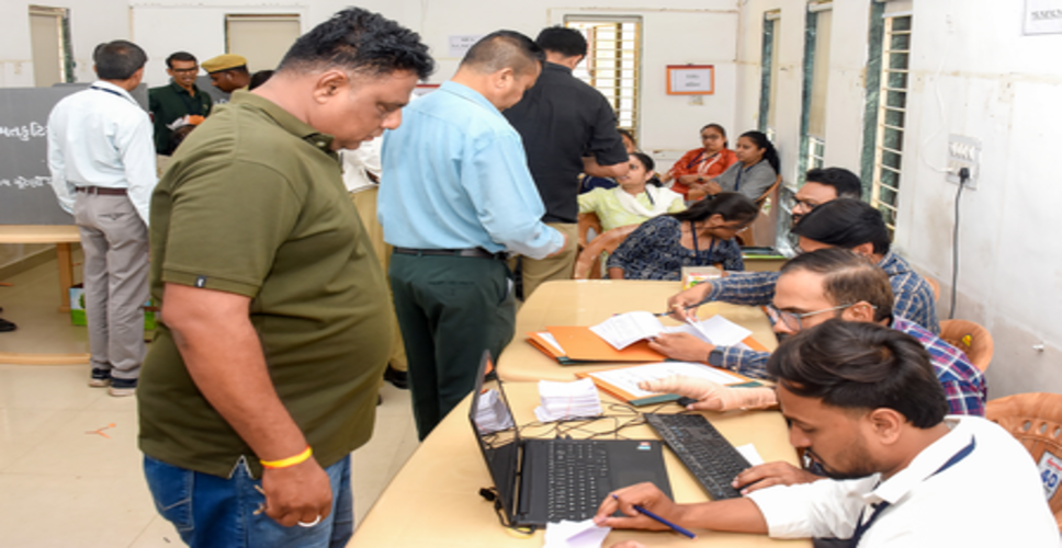 गुजरात: उमरेठ उपचुनाव में 59.04 प्रतिशत मतदान