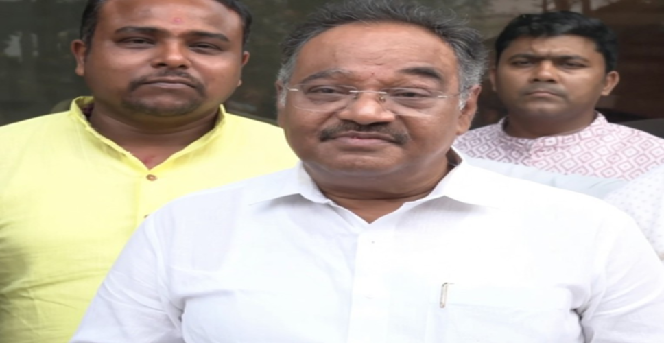 बंगाल से टीएमसी का विसर्जन करने के लिए भाजपा तैयार है : समिक भट्टाचार्य