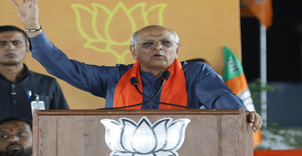 गुजरात : सीएम पटेल ने आयुष्मान भारत की मुफ्त इलाज की पहल पर दिया जोर