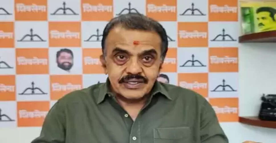 शिवसेना के नवनिर्वाचित पार्षद होटल में क्यों हैं? संजय निरुपम ने खोला राज