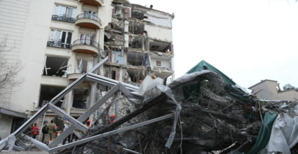 तेल अवीव पर ईरानी मिसाइल हमला, कई घायल, इमारतों को भारी नुकसान