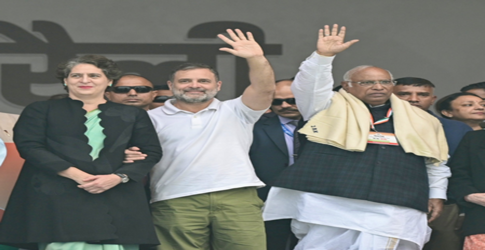 ईद-उल-अजहा पर कांग्रेस नेताओं ने दी बधाई, खड़गे-राहुल-प्रियंका ने एकता व भाईचारे की कामना की