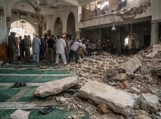 जम की नमाज के दौरान जयपुर में बड़ा हादसा!&nbsp;मस्जिद की दीवार गिरने से 19 लोग मलबे में दबे