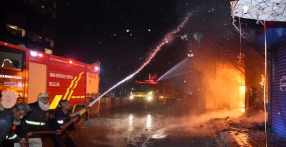 गुल प्लाजा मॉल अग्निकांड: जांच आयोग के सामने बड़ा दावा, फज्र की नमाज के कारण देर से पहुंचा था बचाव दल