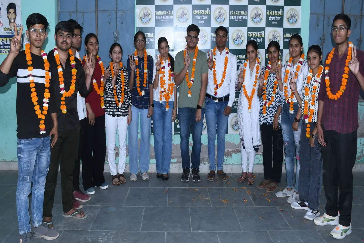 RBSE 12वीं परिणाम में छात्राओं ने फिर मारी बाजी, धौलपुर में 96.26% रहा जिला परिणाम