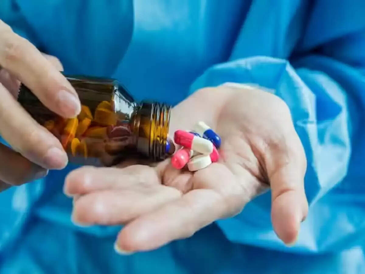 बैक्टीरियल इन्फेक्शन में 60-80% दवाएं हो रही बेअसर, वीडियो में देखें एसएमएस मेडिकल कॉलेज में खुलासा, मामूली चोट भी खतरनाक