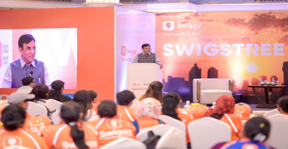 भारत के श्रम बल में महिलाओं की भागीदारी 7 वर्षों में 23 प्रतिशत से बढ़कर 40 प्रतिशत हुई: मांडविया