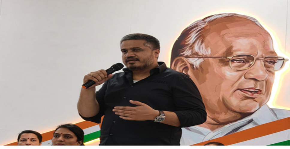 महाराष्ट्र : रोहित पवार ने अजित पवार के विमान हादसे पर एएआईबी से सवाल किए