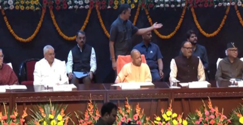 उत्तर प्रदेश: 1,228 नर्सिंग अधिकारियों को नियुक्ति पत्र मिले, 1,097 महिलाएं