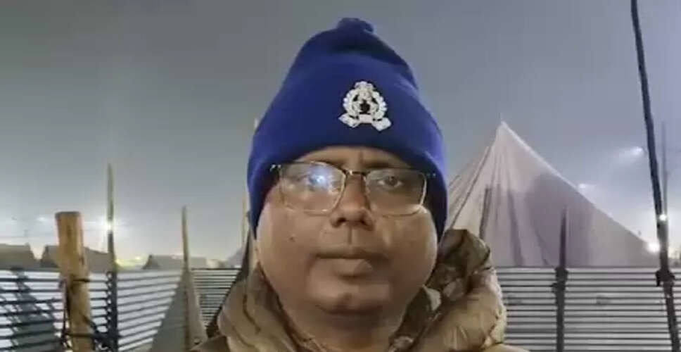 प्रयागराज: 24 घंटे में दूसरी बार माघ मेले में लगी आग, अधिकारी ने आग लगने की बताई वजह