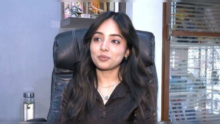 "जयपुर और उसकी हवा में रोमांस", अभ‍िनेत्री जाह्नवी बोलीं- यहां की हवाएं भी गुलाबी