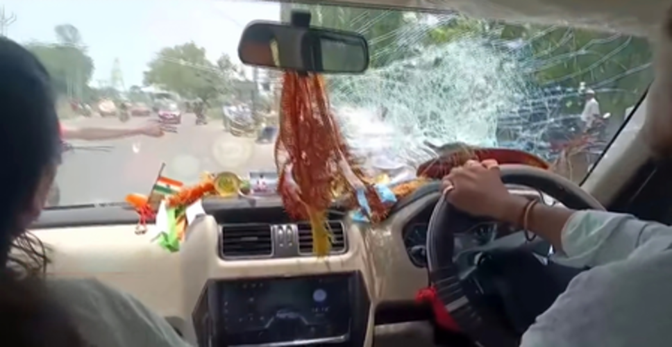 बंगाल में टीएमसी सांसद मिताली बाग पर हमला, भाजपा पर लगाए गंभीर आरोप