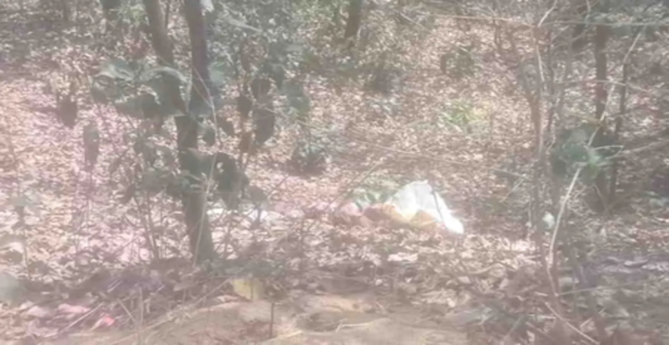 झारखंड की कोडरमा घाटी में बोरे में बंद मिला महिला का अर्धनग्न शव