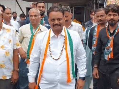 जयपुर के 3 वार्ड में कांटे की टक्कर, कहीं पूर्व मेयर के सामने निर्दलीय चुनौती, वीडियो में जाने कहीं बागियों का खेल बिगाड़ने का डर