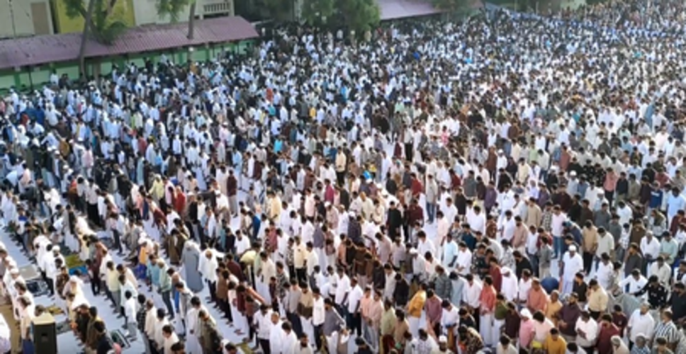 तमिलनाडु में उत्साह के साथ मनाई जा रही बकरीद, मस्जिदों और ईदगाहों में उमड़े नमाजी