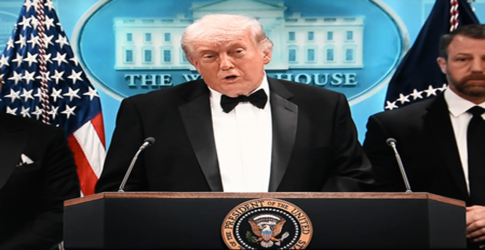 फायरिंग वाले वीडियो में जोरदार आवाज के बाद सुरक्षित स्थान पर ले जाए गए राष्ट्रपति ट्रंप