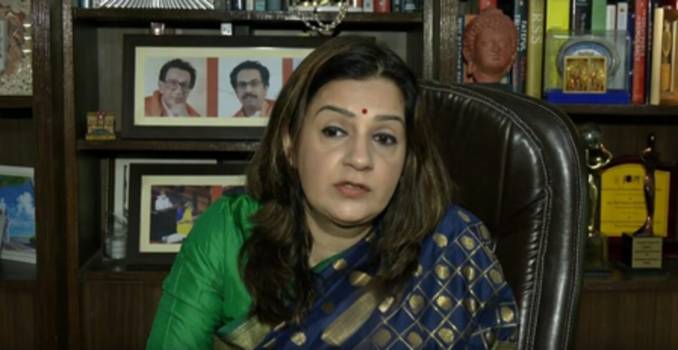 राहुल गांधी और रवनीत बिट्टू मामले पर प्रियंका चतुर्वेदी ने कहा, 'न आपसी तालमेल है, न बीच का रास्ता और न ही संवाद'