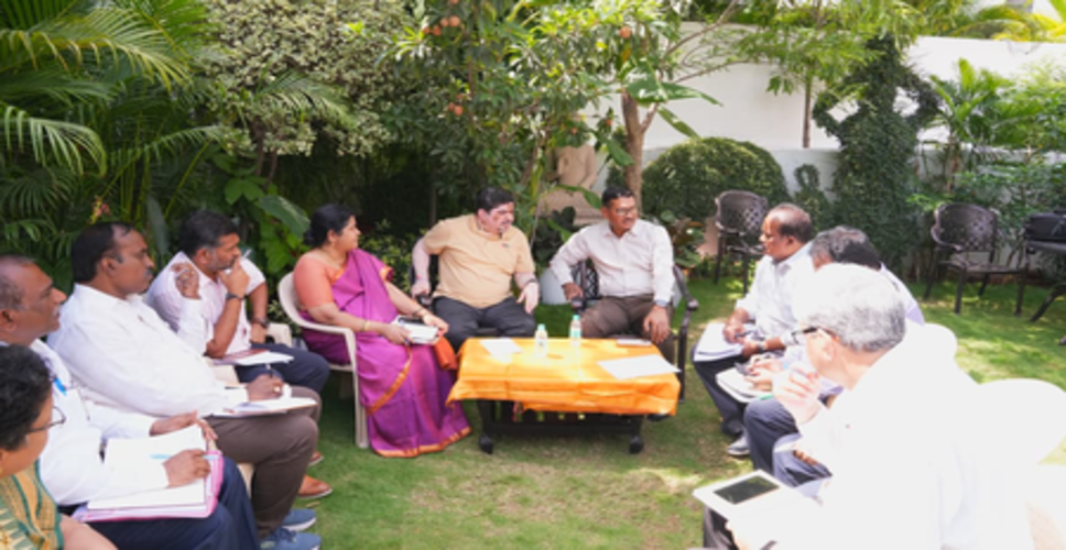 तेलंगाना: 22 अप्रैल से हड़ताल पर जाएंगे सड़क परिवहन निगम के कर्मचारी, 60 लाख से ज्यादा यात्रियों पर पड़ सकता है असर