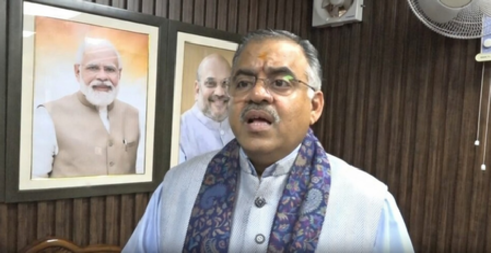 सपा के शासन में अतीक अहमद जैसे बड़े अपराधियों को था संरक्षण : तरुण चुघ