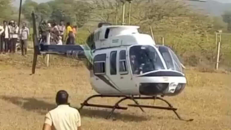 जयपुर ग्रामीण इलाके में उतरा रहस्यमयी हेलीकॉप्टर, लोगों में मचा हड़कंप; जांच में जुटी पुलिस