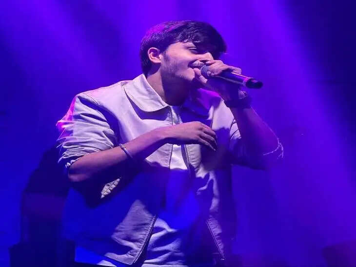 उदयपुर के युवक ने गाया केसरी 2 में इमोशनल सॉन्ग, देखें वीडियो