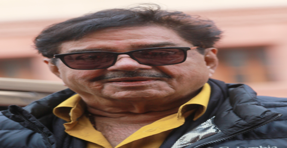 &lsquo;इंडियन आइडल&rsquo; में शत्रुघ्न सिन्हा देव आनंद के साथ जुड़ी मेंटरशिप की कहानी करेंगे शेयर