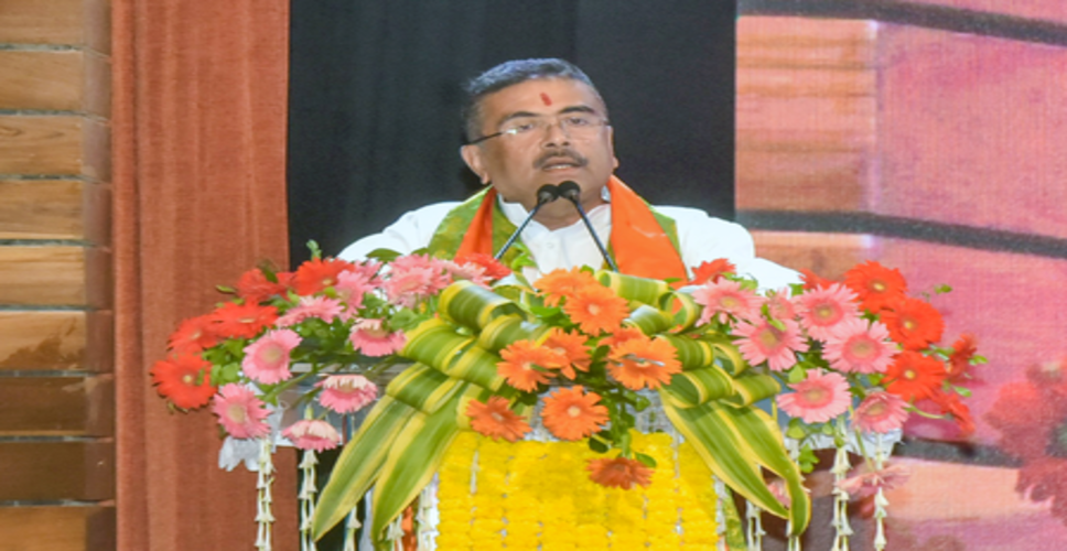 पश्चिम बंगाल में &lsquo;स्वास्थ्य साथी&rsquo; योजना के लाभार्थियों को &lsquo;आयुष्मान भारत&rsquo; योजना का लाभ मिलेगा