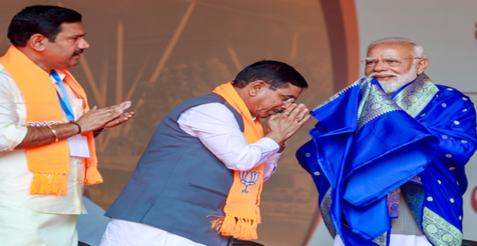 प्रह्लाद जोशी ने पीएम मोदी की आलोचना पर सिद्धारमैया को घेरा