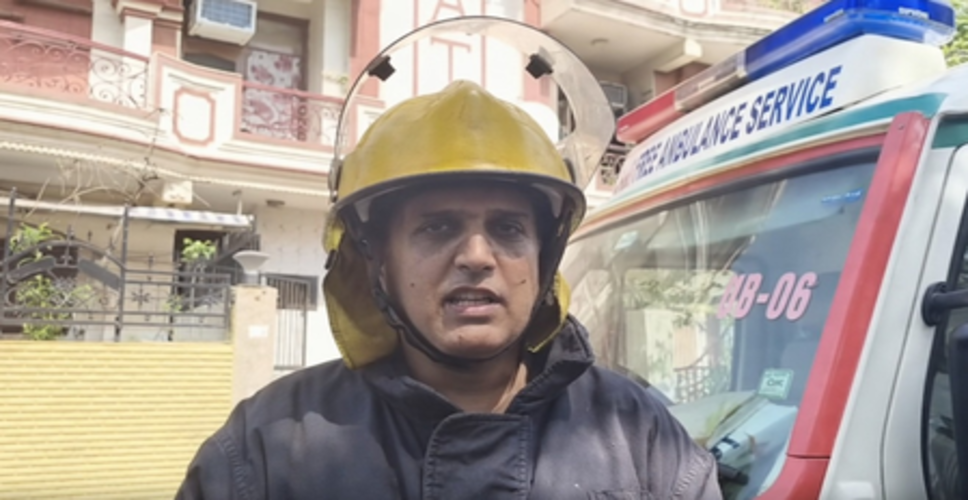 विवेक विहार अग्निकांड : ग्रिल लगी होने से रेस्क्यू में आई दिक्कत, फायर ऑफिसर मुकेश वर्मा का बयान