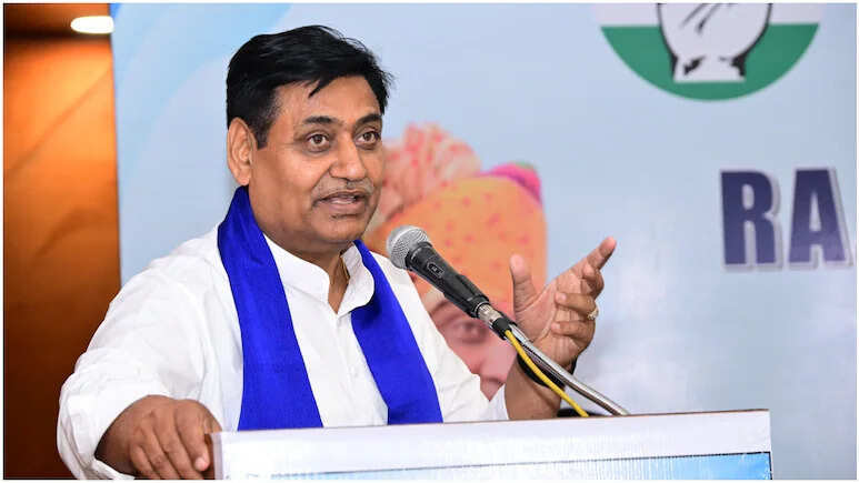 डोटासरा का सरकार पर हमला: OBC आयोग विस्तार और पंचायतीराज चुनावों में देरी पर उठाए सवाल