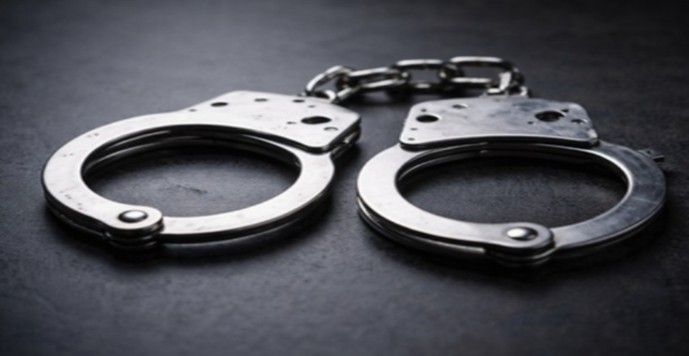 नवादा पुलिस ने साइबर फ्रॉड के 10 अभियुक्तों को किया गिरफ्तार