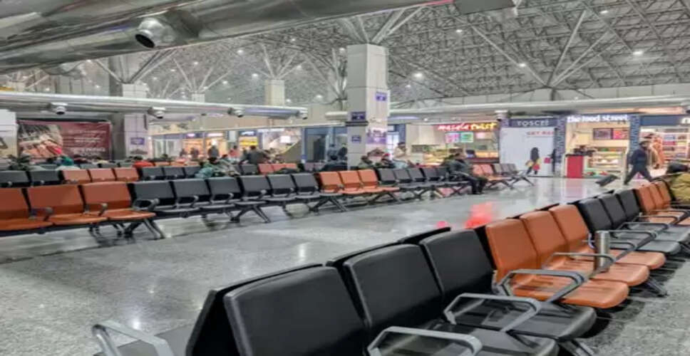 श्रीनगर एयरपोर्ट ने सर्दियों और कोहरे के लिए तैयारी अभ्यास किया, सभी सुविधाएं परखीं