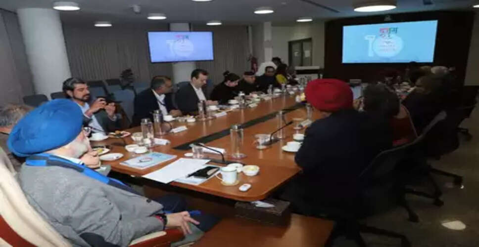 'वैली ऑफ वर्ड्स' के 10वें वर्ष का भव्य आगाज, हरदीप सिंह पुरी ने 'दशम' पोर्टल किया लॉन्च