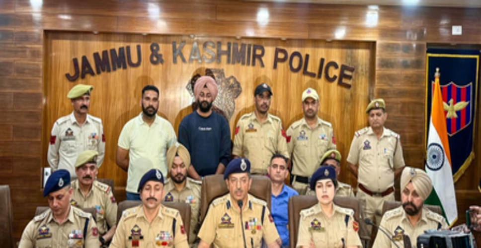 जम्मू: ड्रग्स नेटवर्क का बड़ा खुलासा, 27 मामलों में वांछित गिरफ्तार