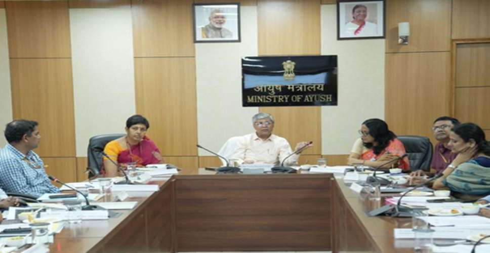 अंतर्राष्ट्रीय योग दिवस 2026 की तैयारी तेज, आयुष मंत्रालय की उच्चस्तरीय बैठक
