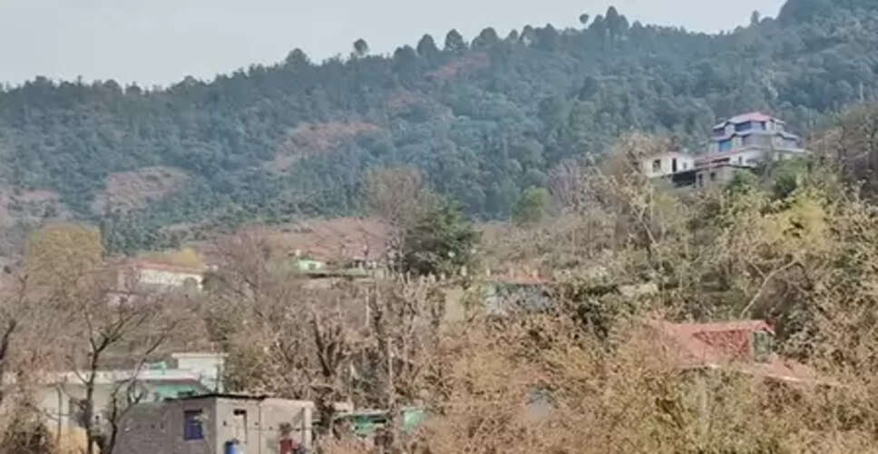 पुंछ जिले के भारत-पाकिस्तान नियंत्रण रेखा स्थित जलास और सलोत्री के ग्रामीणों में खुशी की लहर