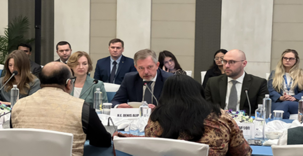 तेल के वैश्विक संकट के बीच भारत को खुद चुनना होगा आपूर्ति का स्रोत: रूसी राजदूत