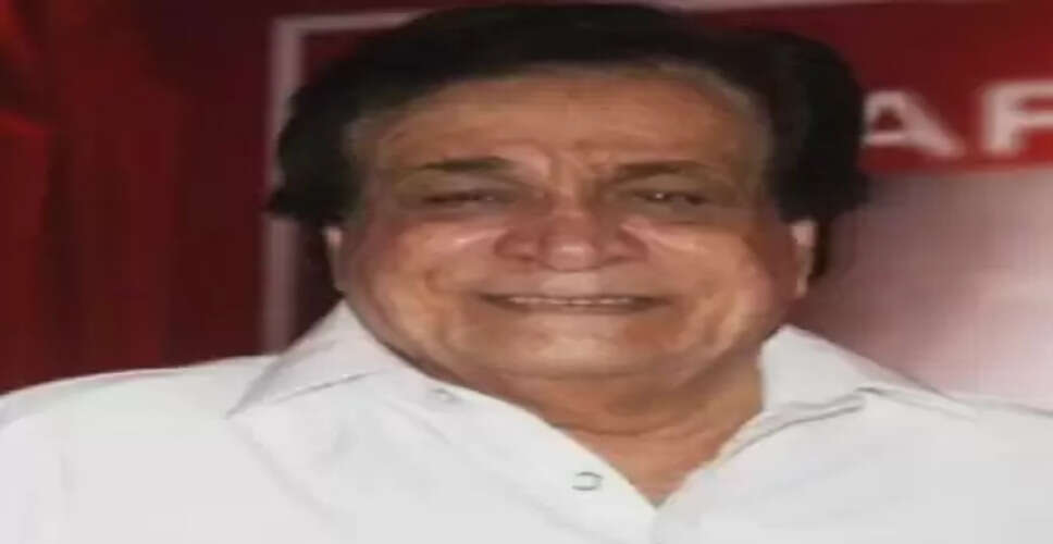 डर की वजह से कादर खान को अफगानिस्तान से लेकर मुंबई आ गई थी उनकी मां, मुश्किलों भरा रहा बचपन