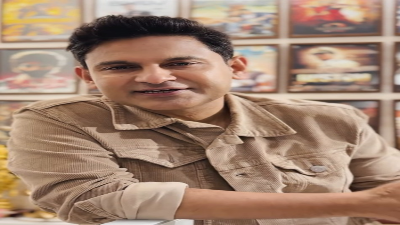 मनोज मुंतशिर ने प्रणीत मोरे केस पर जताई नाराजगी, बोले- 370 रुपए में नहीं तोली जा सकती लड़की की इज्जत