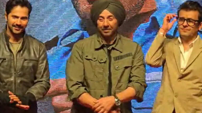 जैसलमेर में लॉन्च हुआ 'बॉर्डर-2' का गाना 'घर कब आओगे...', सन्नी देओल हुए इमोशनल कहा- मेरा दिमाग हिला हुआ है