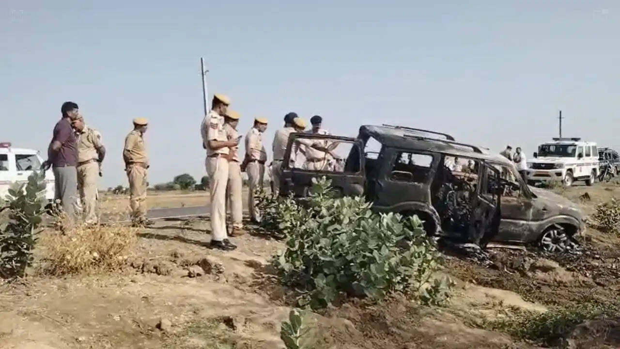 अजमेर कार कांड का खुलासा: पूर्व सरपंच रामसिंह के नाबालिग बेटे-बेटी हिरासत में, स्कॉर्पियो में मिली थीं 4 अधजली लाशें