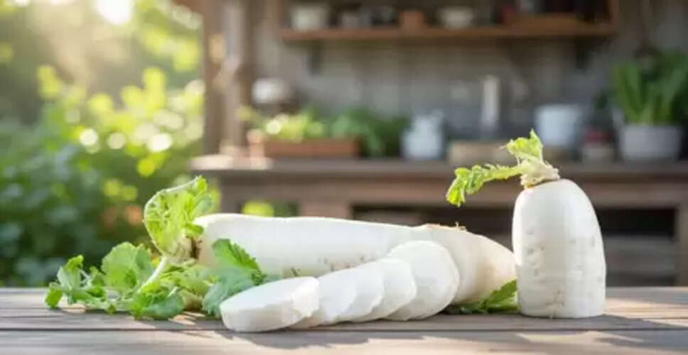 सर्दियों में मूली खाने का सही तरीका: कब, कितना और कैसे खाएं ताकि पाचन प्रणाली रहे मजबूत